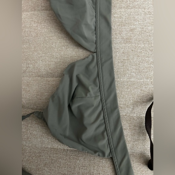 Pair of bralettes from Artizia- worn 2 times in brand new condition - Picture 3 of 4